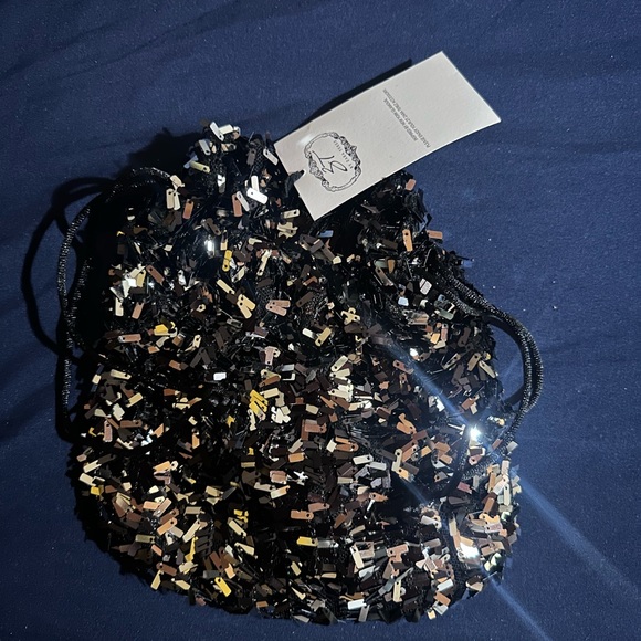 NWT Zara Terez silver sequins bag. - Picture 2 of 2